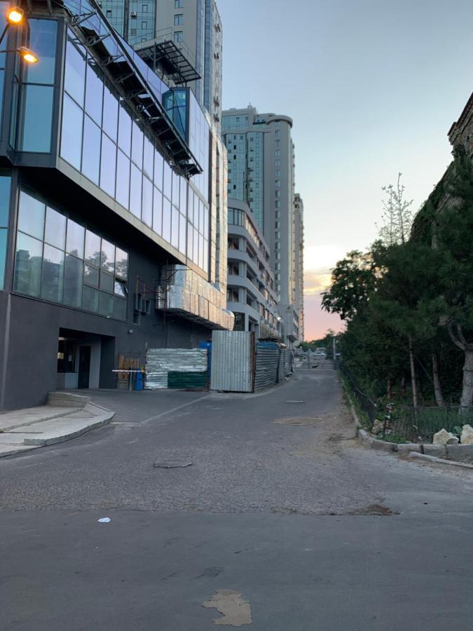 Gagarin Plaza Apartments Odessa Dış mekan fotoğraf