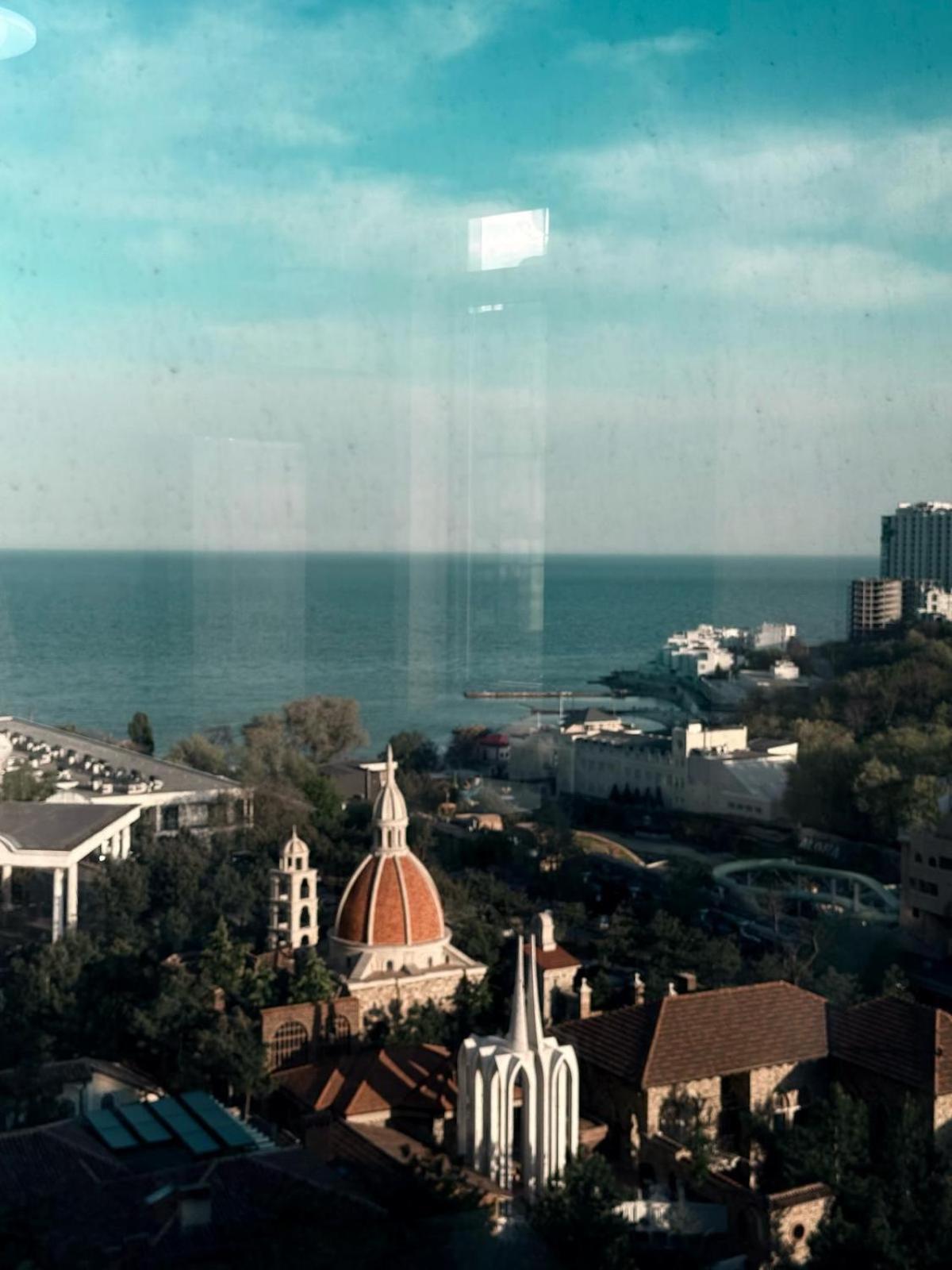 Gagarin Plaza Apartments Odessa Dış mekan fotoğraf
